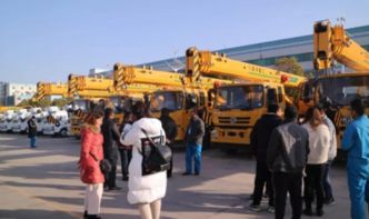 河北 重慶 鄭州 吊友購(gòu)車(chē)團(tuán) 來(lái)訪森源,一天內(nèi)27位客戶到廠參觀